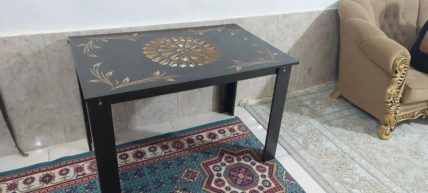 گلیم و میز|گلیم، جاجیم، گبه|سبزوار, رباط|دیوار