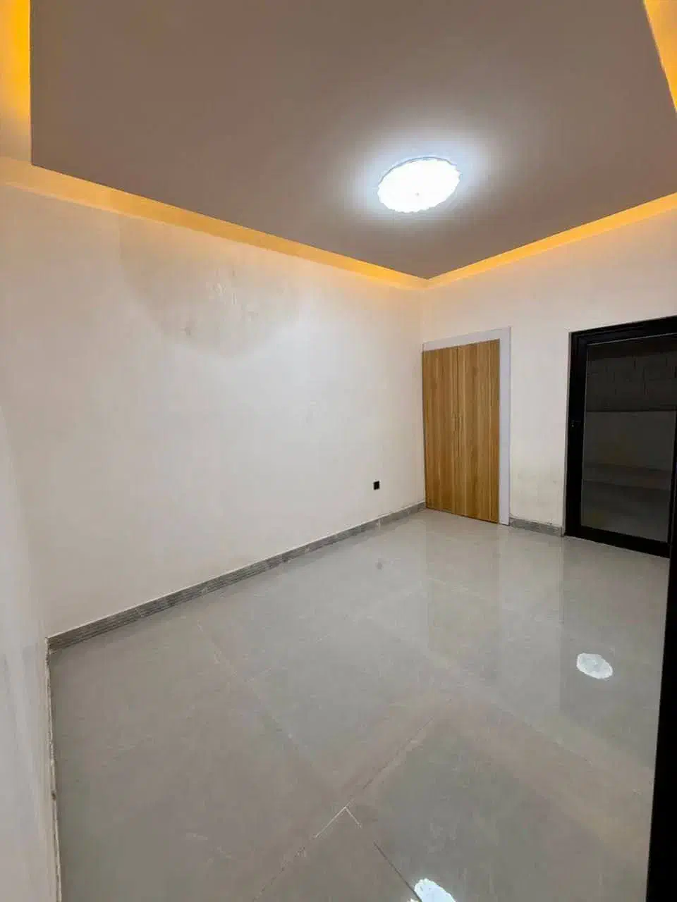 فلت نمامدرن۱۹۰متری/سنددار/معاوضه باخودرو|فروش خانه و ویلا|هچیرود, |دیوار