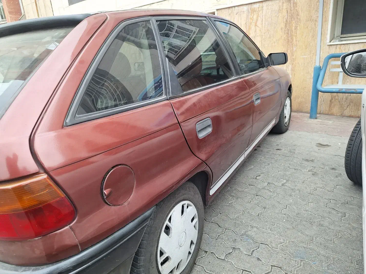 اپل آسترا لیفت بک.معاوضه با بالاتر|خودرو سواری و وانت|تبریز, |دیوار