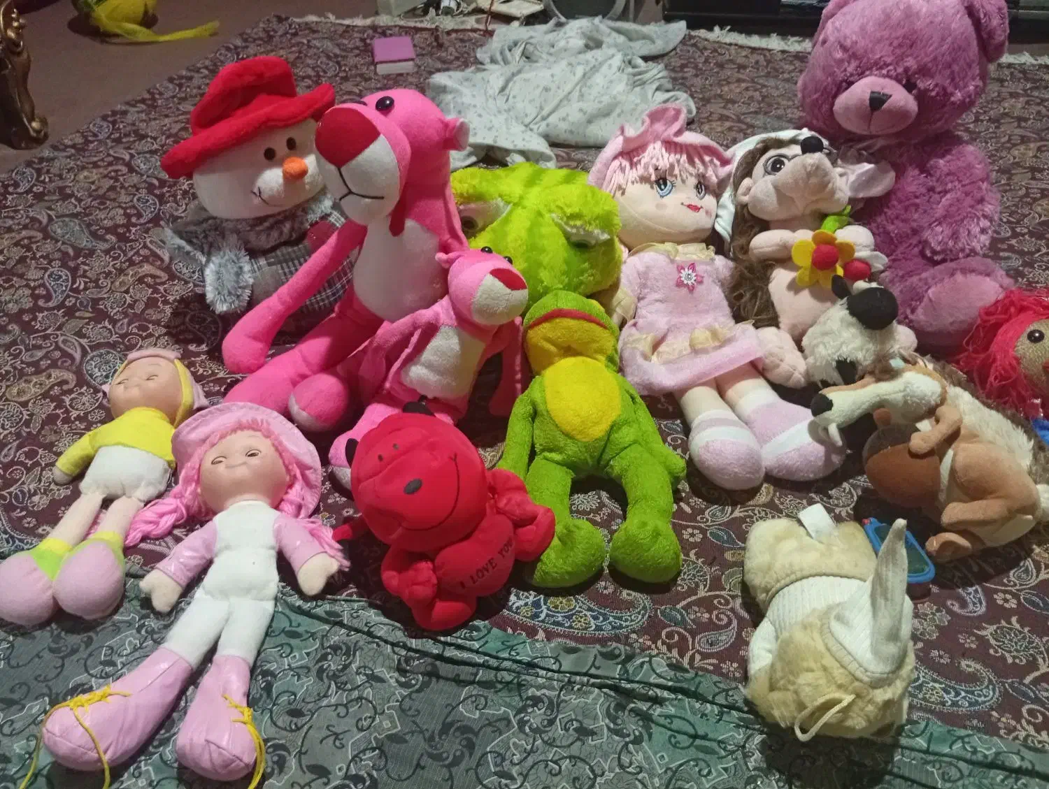 تعدادی عروسک با هم به قیمت 800تومان|اسباببازی بچه|رشت, یخسازی|دیوار