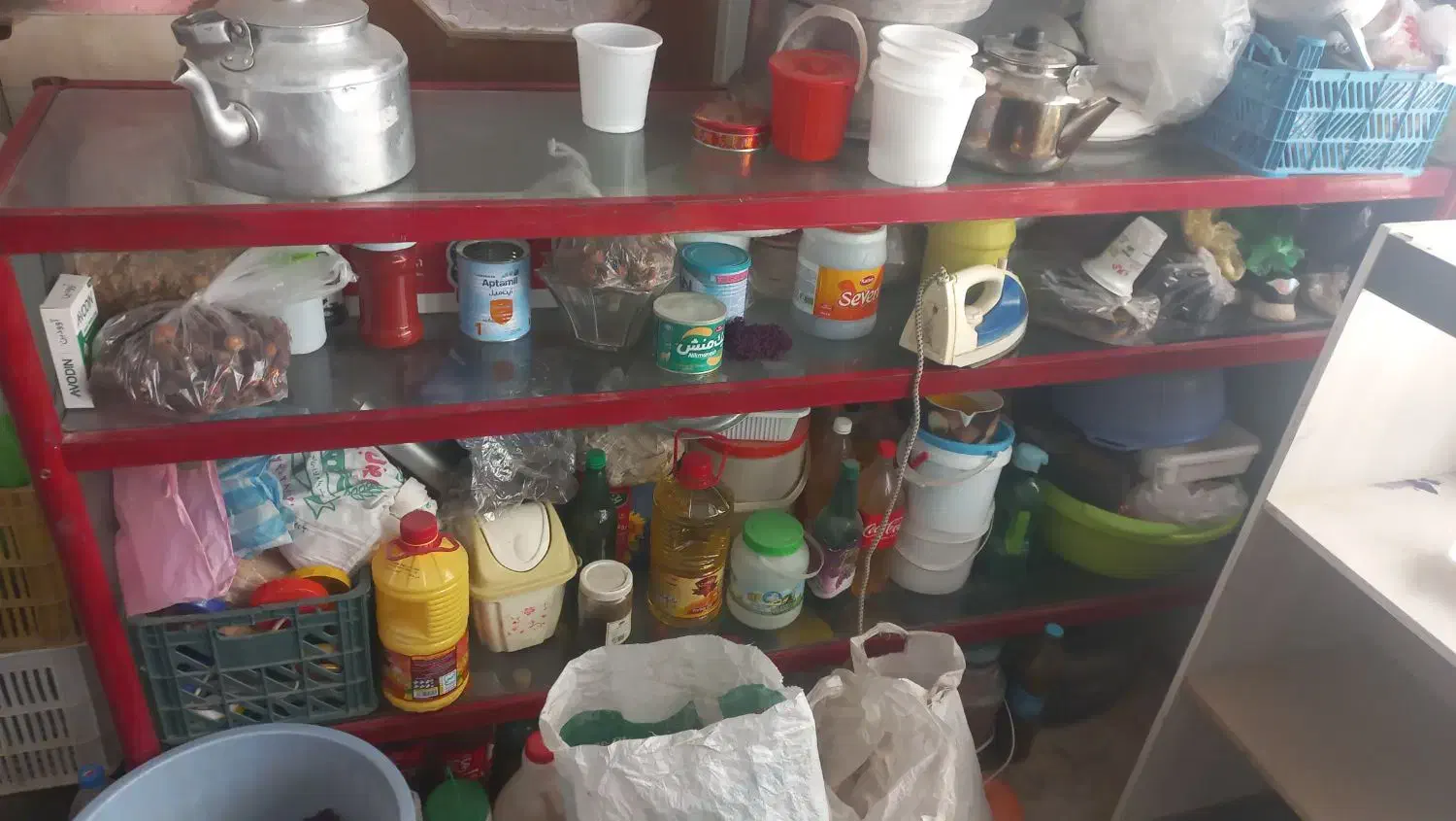 ویترین وپیشخوان مغازه|فروشگاه و مغازه|اسفرورین, |دیوار