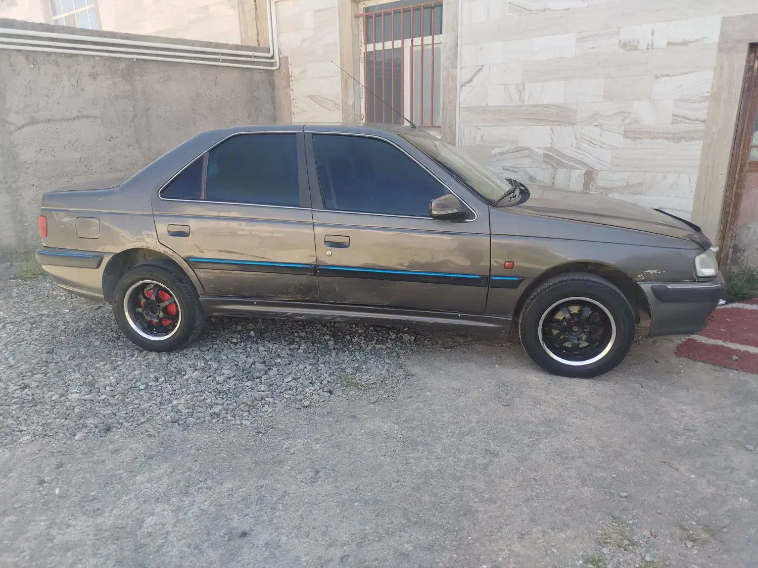 پارس|خودرو سواری و وانت|بیرجند, |دیوار