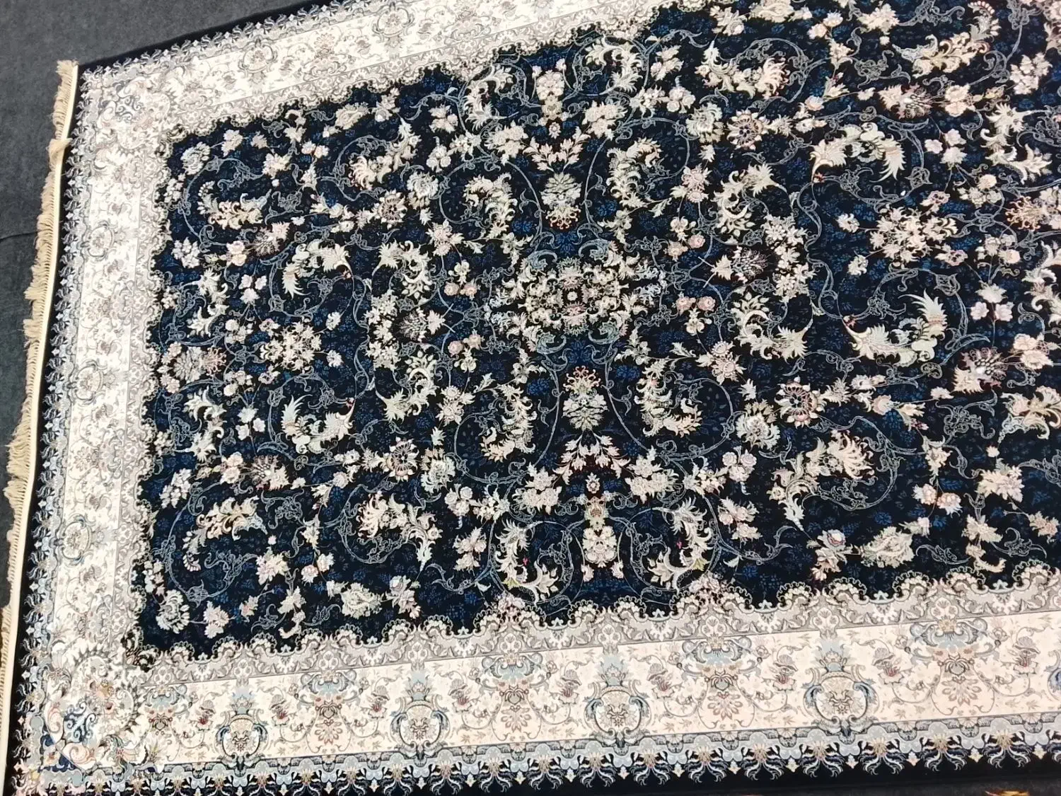 وسایل خونه|فرش|نورآباد, |دیوار