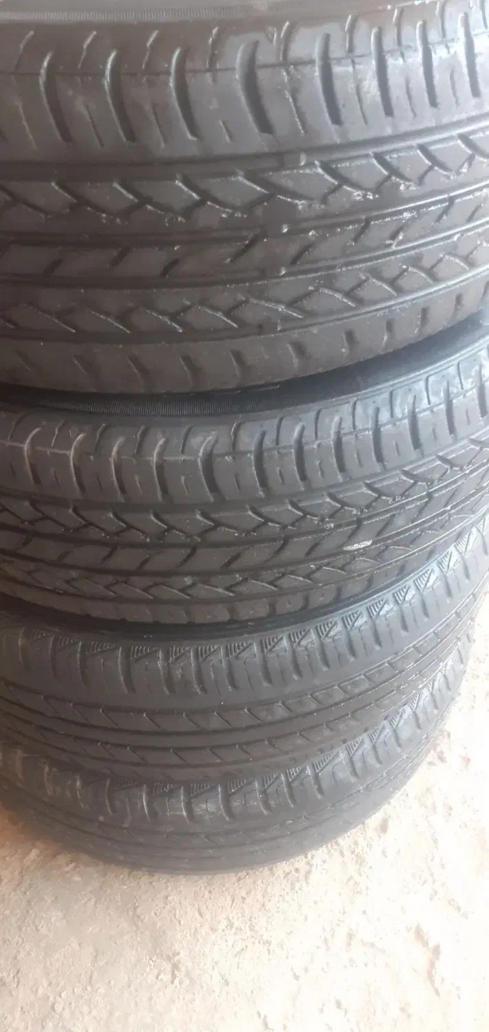 لاستیک ۱۵|حراج|یزد, |دیوار