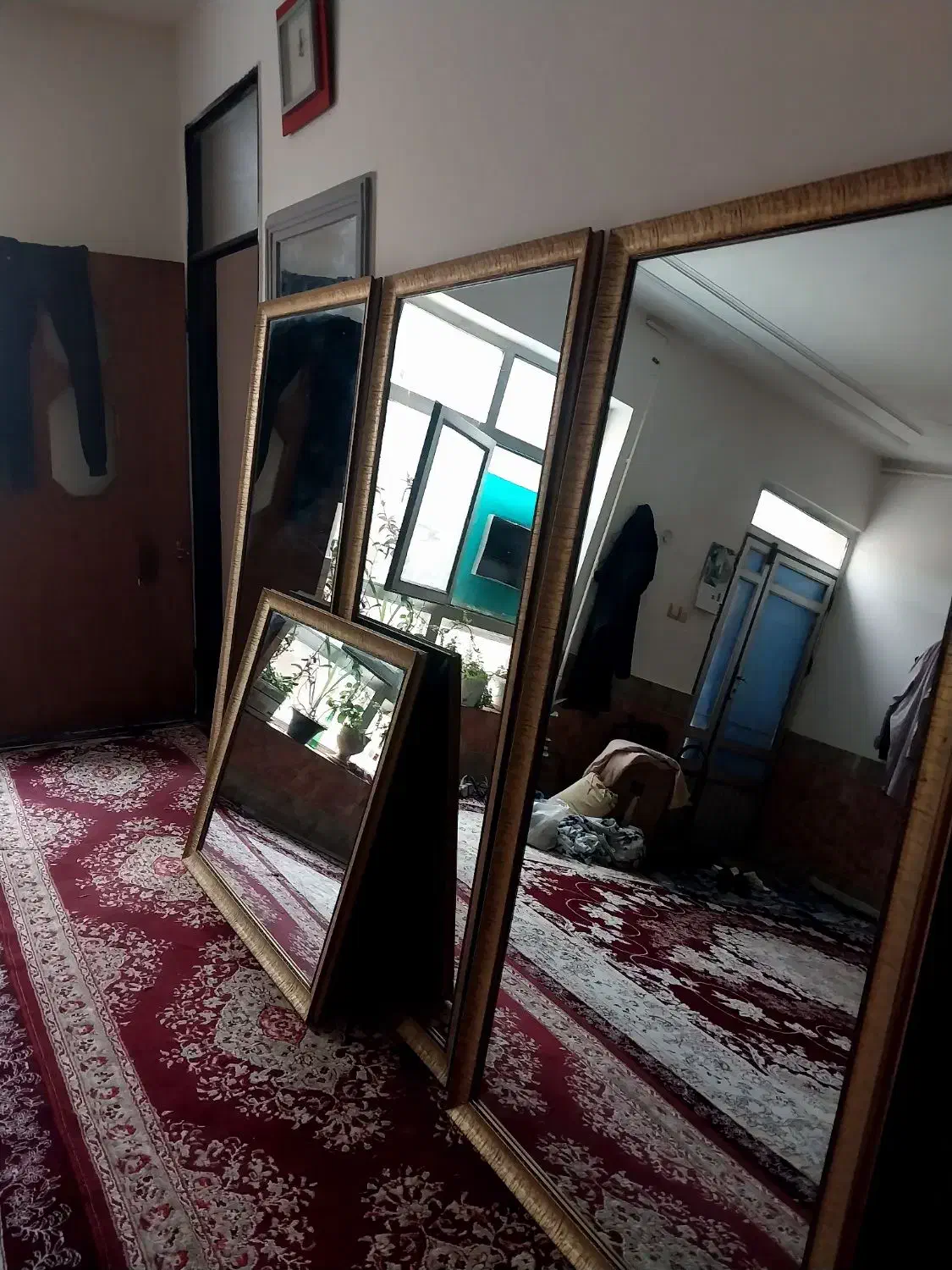 آینه های قدی|آینه|تربت جام, یحیی آباد|دیوار