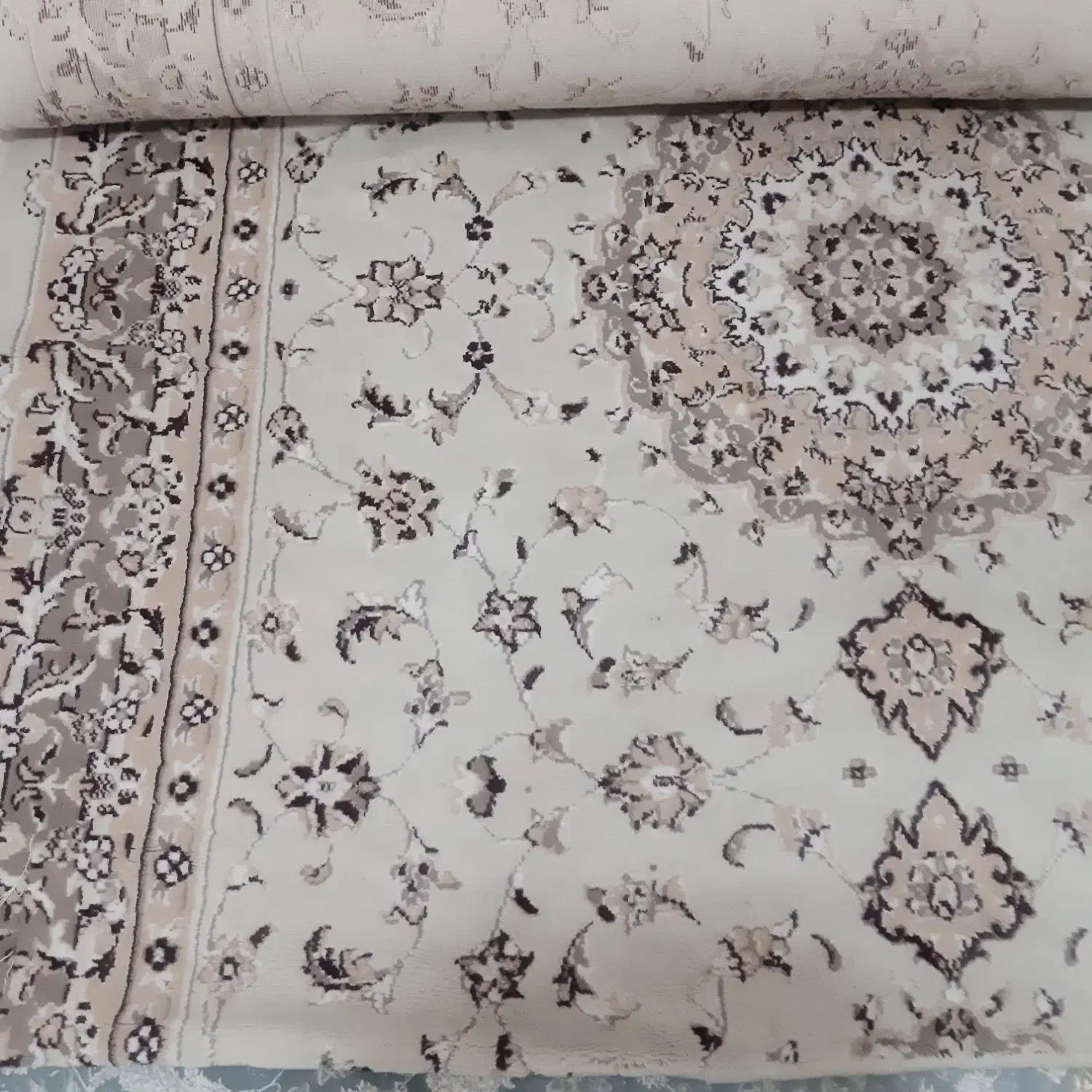 کناره ۱۸۰ در ۴متر تحویل روانسر|فرش|جوانرود, |دیوار