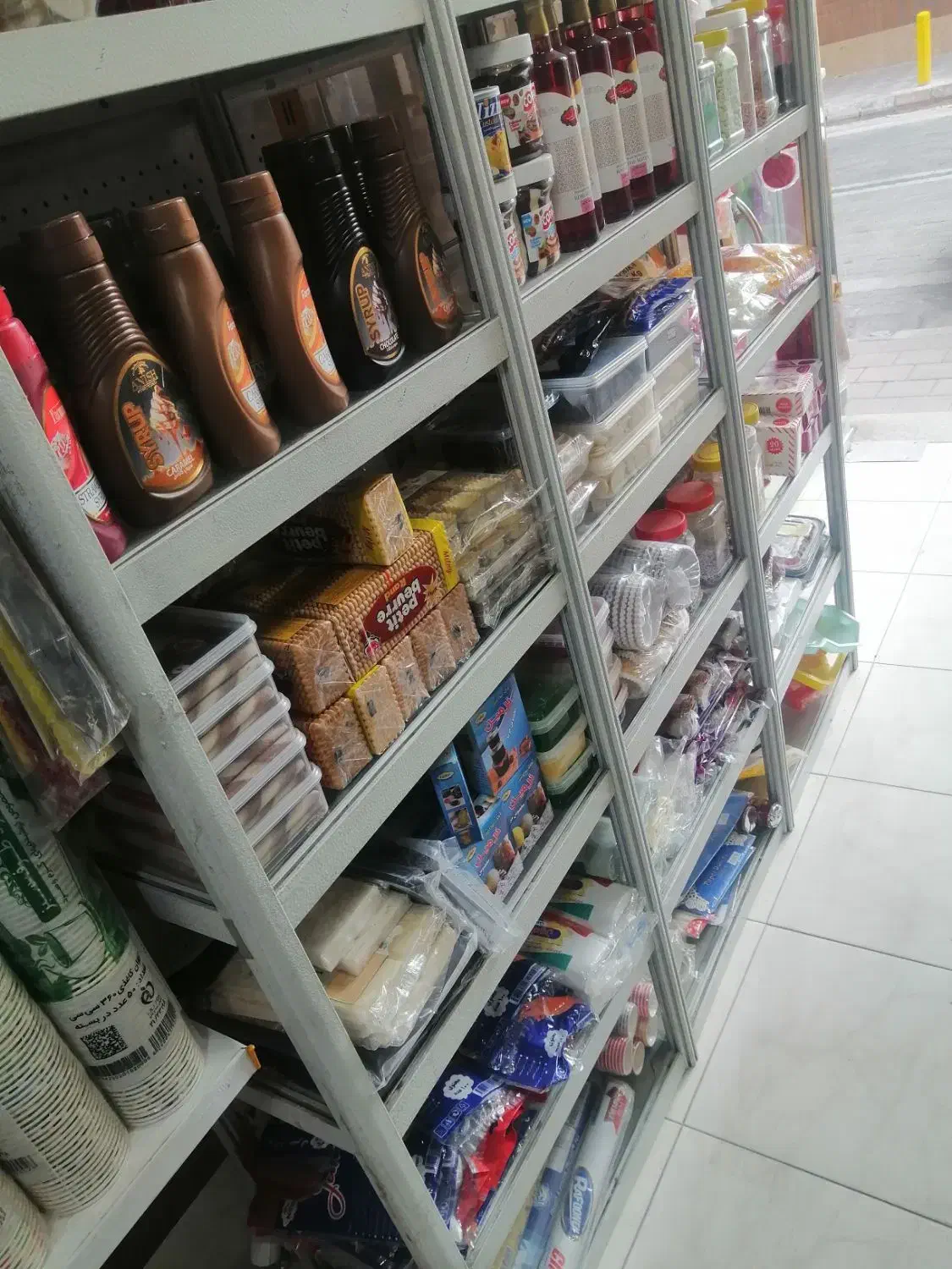 قفسه المنیوم5طبقه باکف شیشه|کتابخانه، شلف، قفسههای دیواری|خواجه, |دیوار