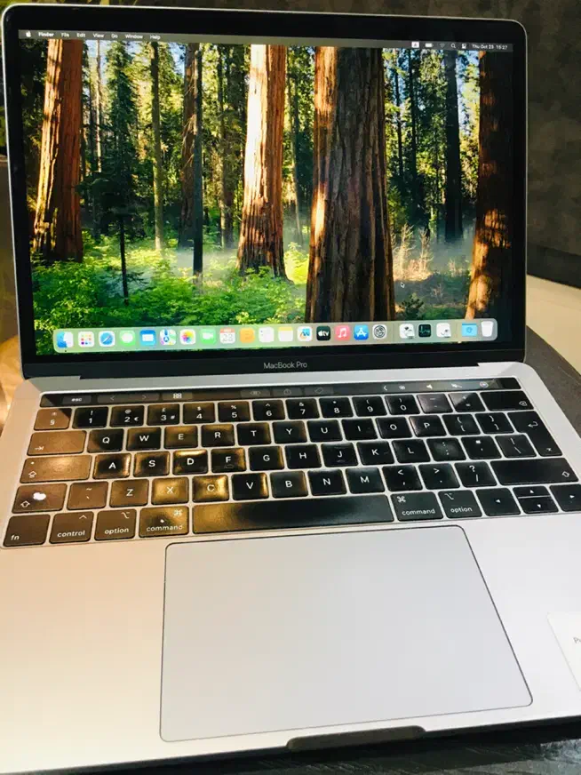 macbook pro 2019 تاچ بار|رایانه همراه|تهران, فلسطین (میدان انقلاب)|دیوار