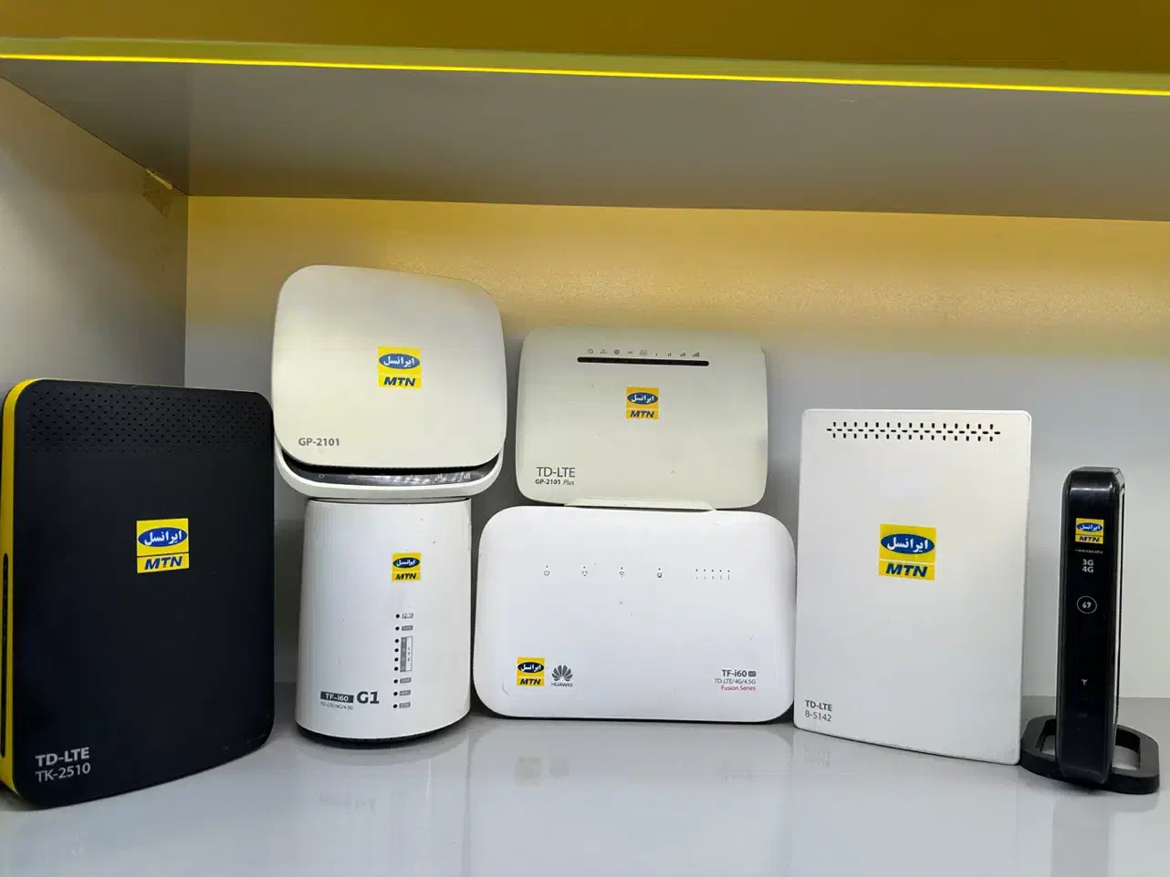 مودم ایرانسل ‌2101 و B5142 و TK2510 و TDLTE|مودم و تجهیزات شبکه|مشهد, سناباد|دیوار