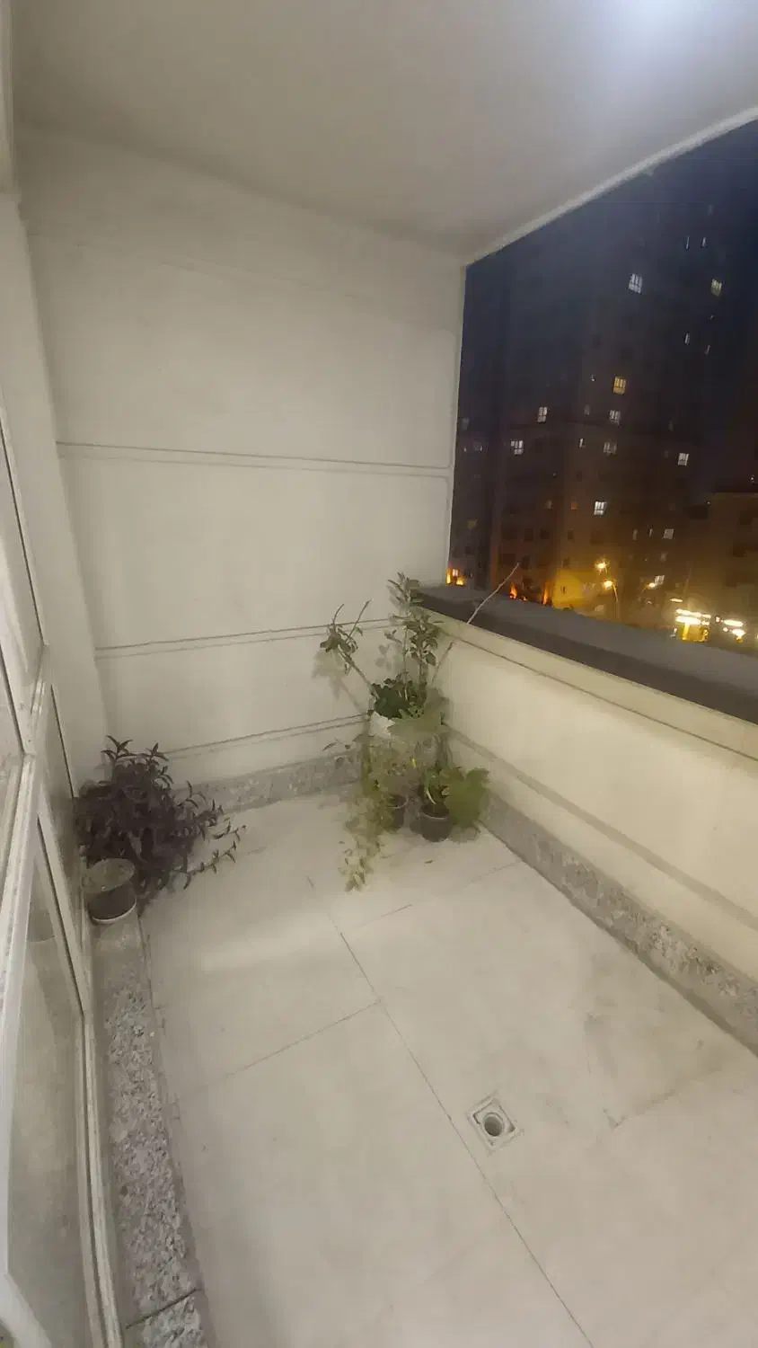 ۱۶۰متر۳خواب در حد هتلینگ ۵ ستاره دریاچه چیتگر