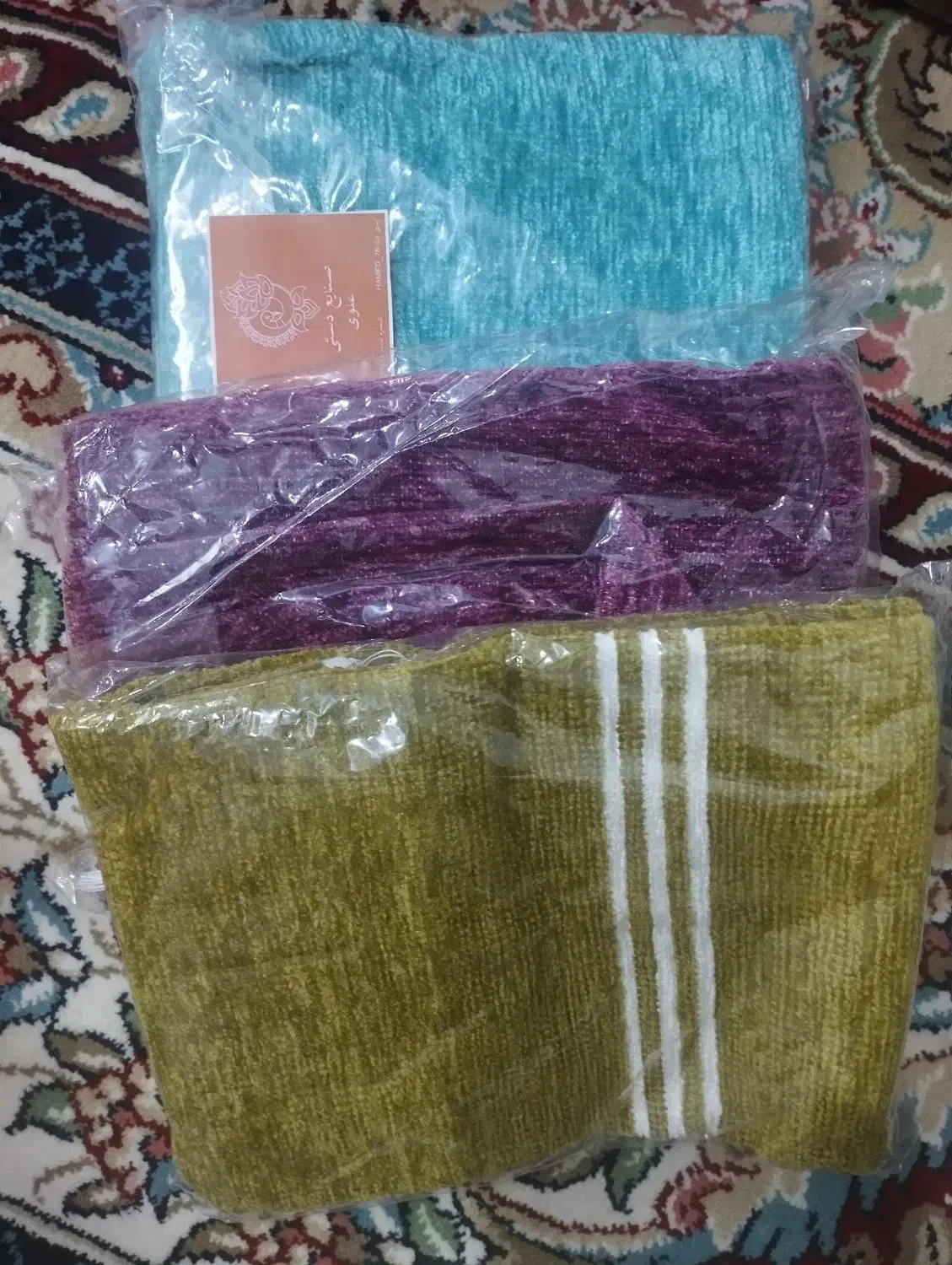 حوله و دستمال آشپزخانه|سفره، حوله، دستمال آشپزخانه|نیشابور, هفده شهریور|دیوار