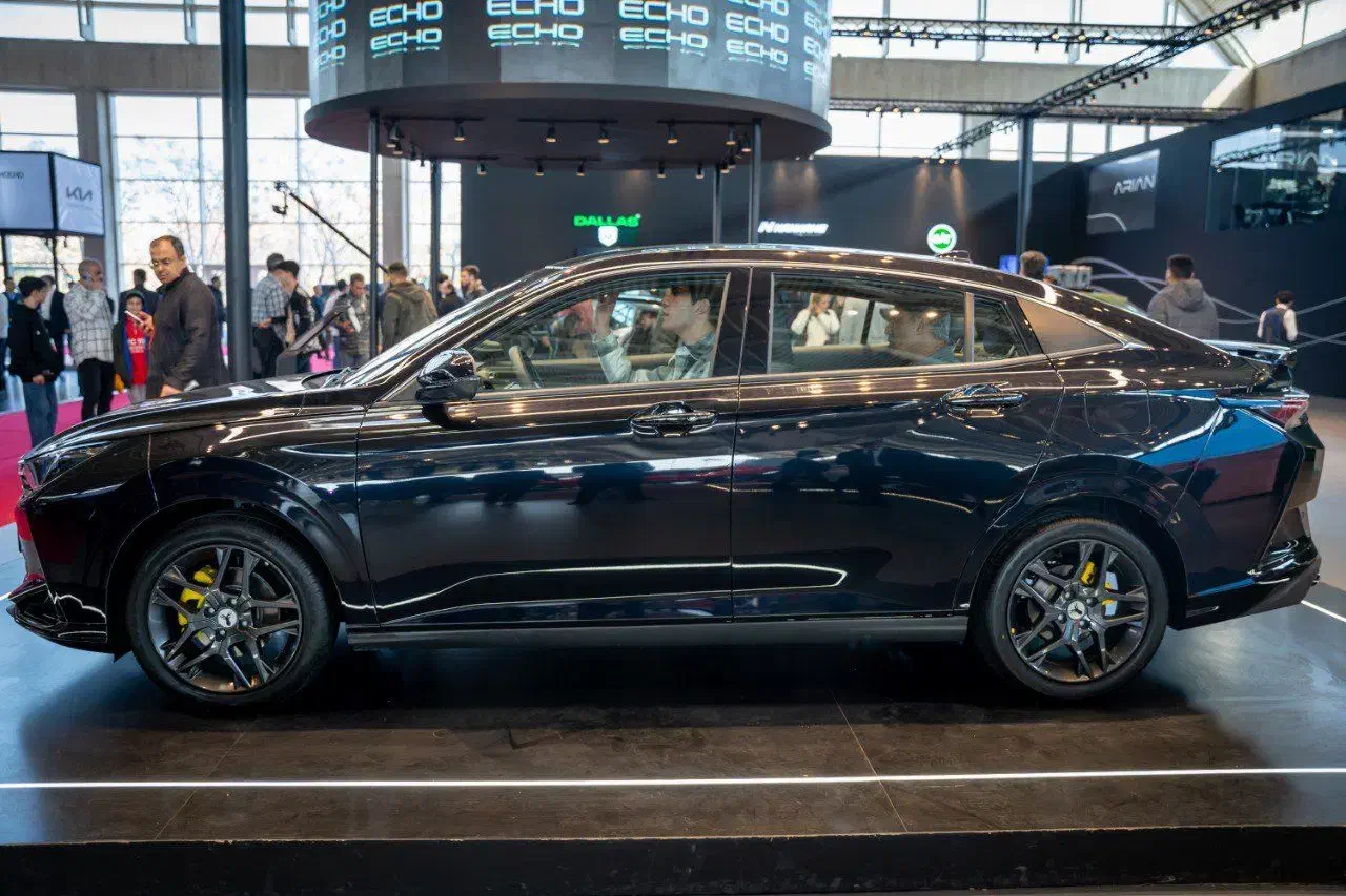 لاماری اکو ، رنگ مشکی|خودرو سواری و وانت|تهران, آسمان|دیوار