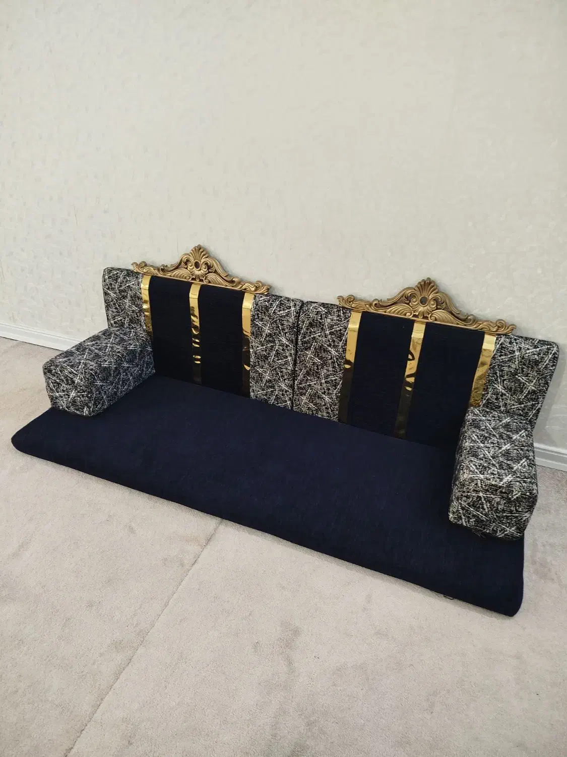 6عدد مبل خلیجی سرمه ای رنگ، درحد نو|مبلمان خانگی و میز عسلی|رامشیر, |دیوار