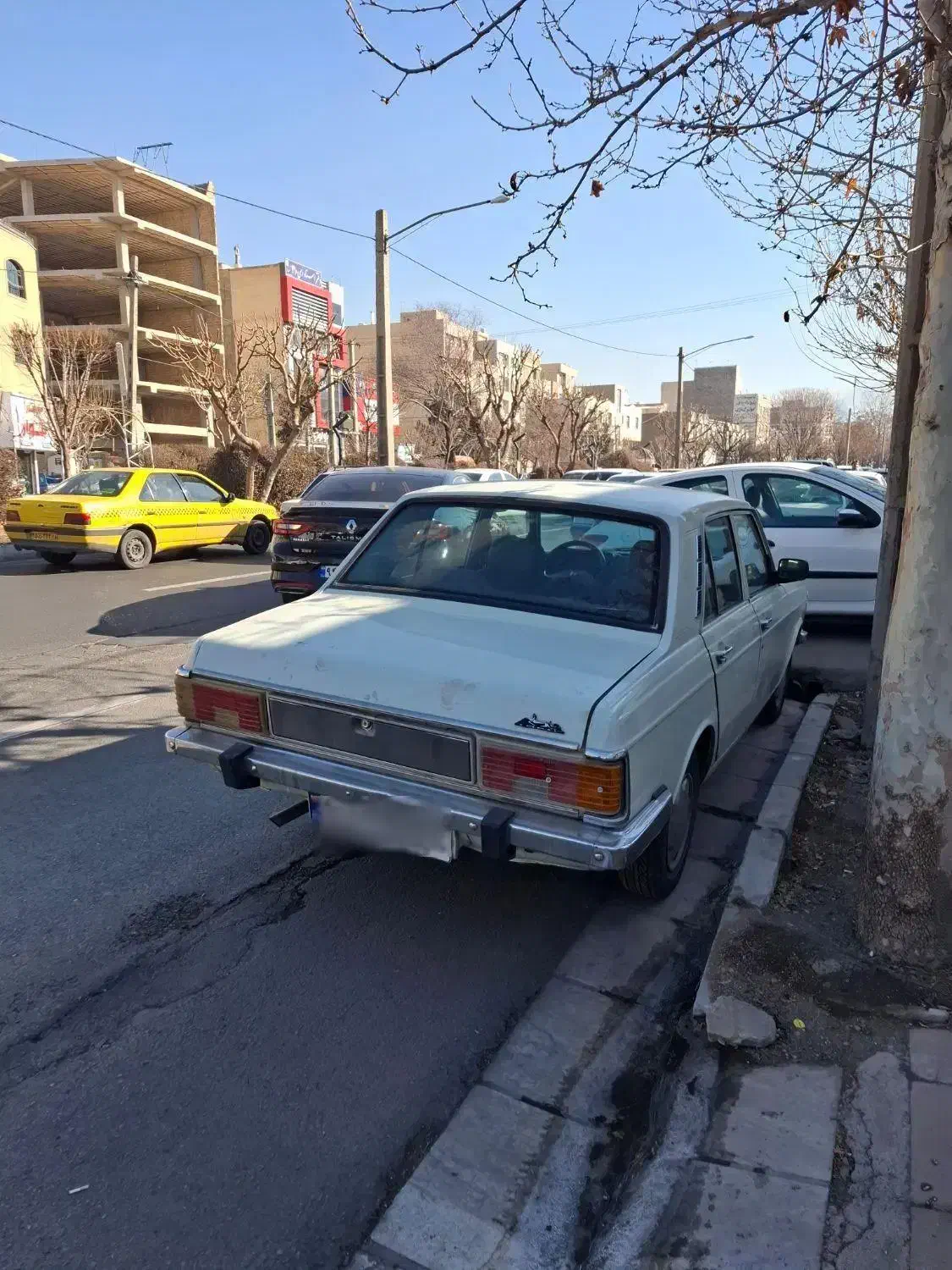 پیکان مدل ۸۰ بی رنگ|خودرو سواری و وانت|کرج, مهرویلا جنوبی|دیوار