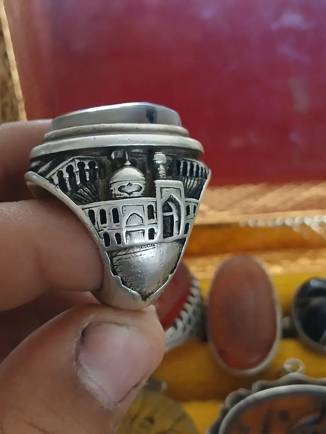 انگشترنقره شمایل گردنی کاردست عتیقه|جواهرات|تهران, فلاح|دیوار