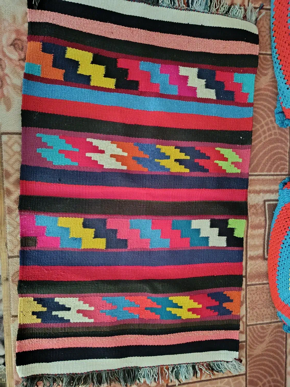 گلیم سنتی کار دست|گلیم، جاجیم، گبه|قزوین, |دیوار