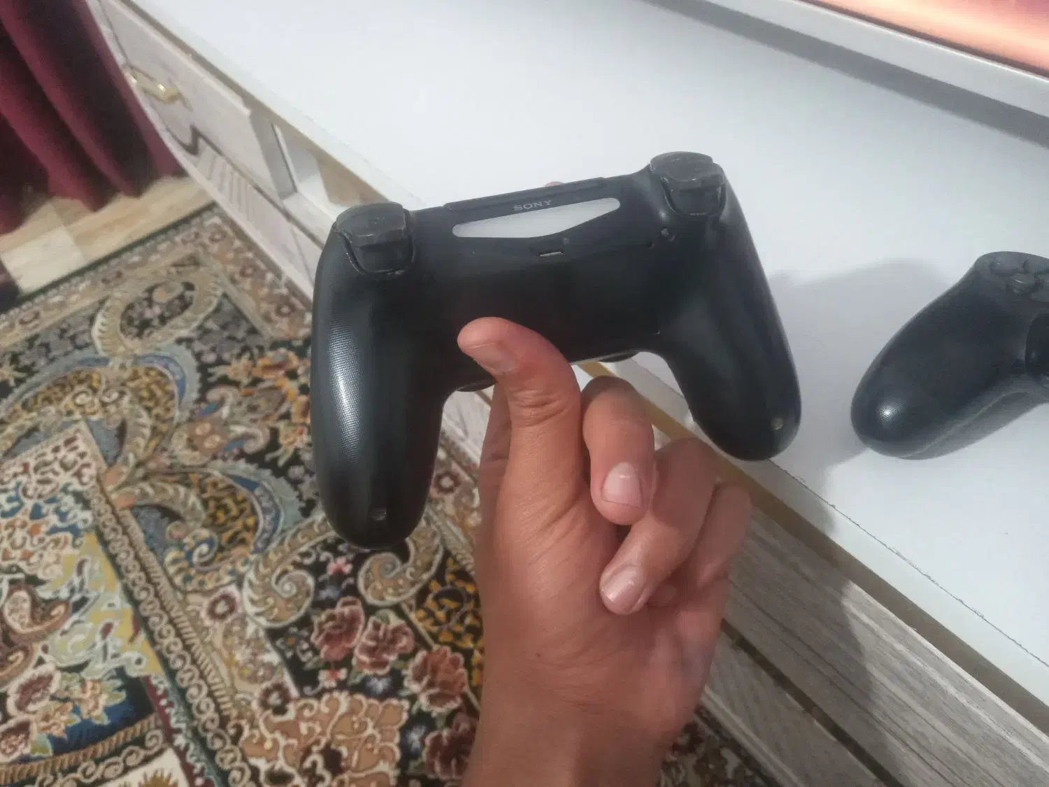 یه جفت دسته پی اس فور اصلی|کنسول، بازی ویدئویی و آنلاین|شهریار, شهرک بهاران (ویره)|دیوار