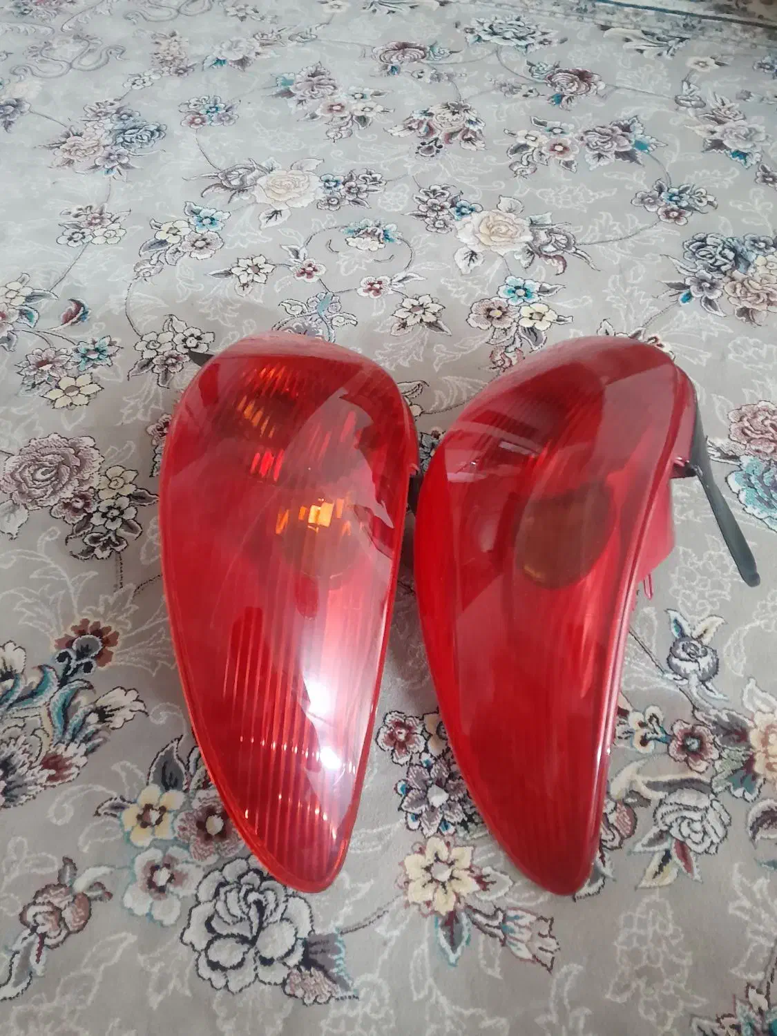 چراغ عقب 206|قطعات یدکی و لوازم جانبی|سمنان, |دیوار