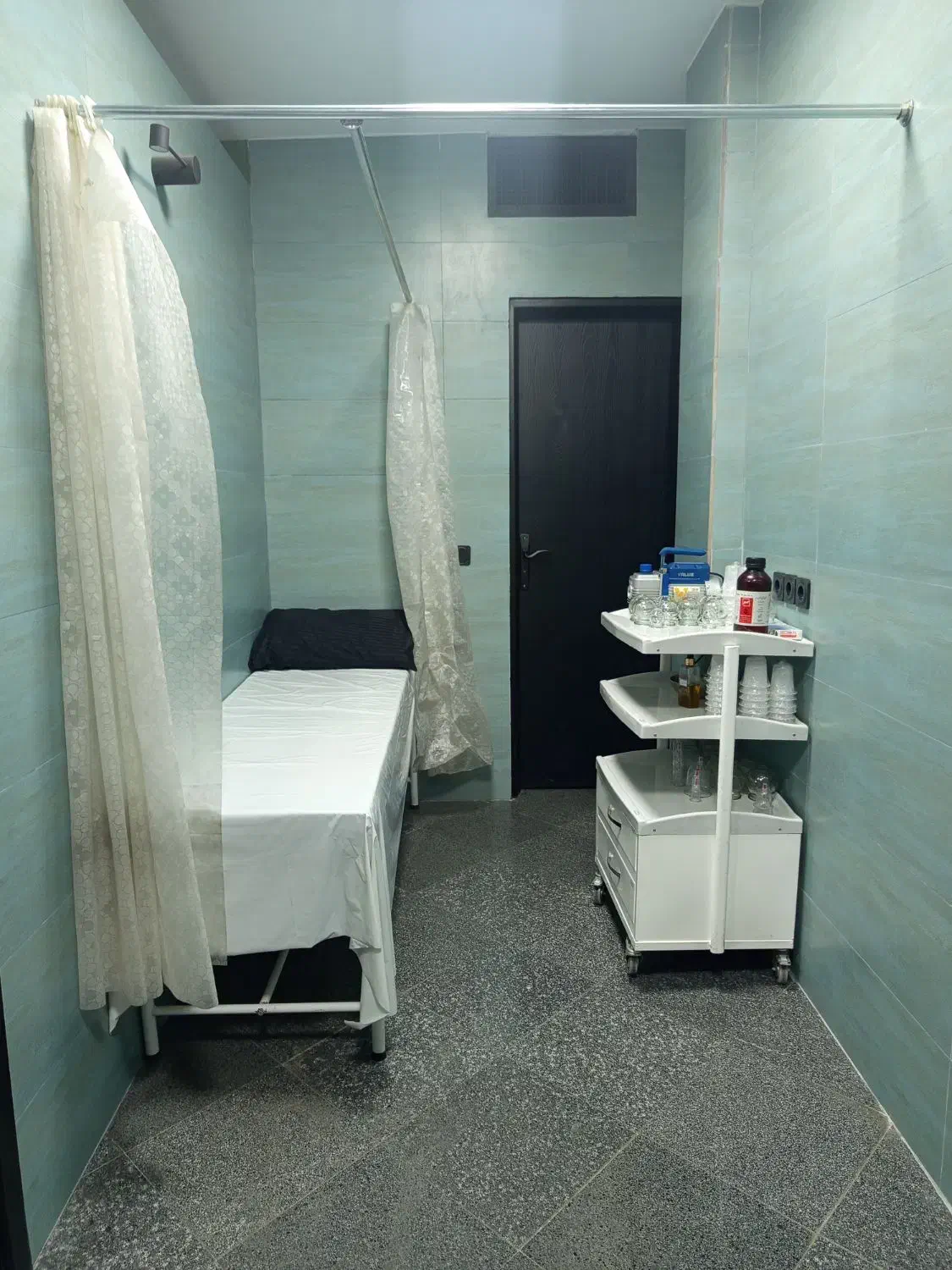 حجامت ، فصد خون به صورت تخصصی در کلینیک|خدمات آرایشگری و زیبایی|بومهن, |دیوار