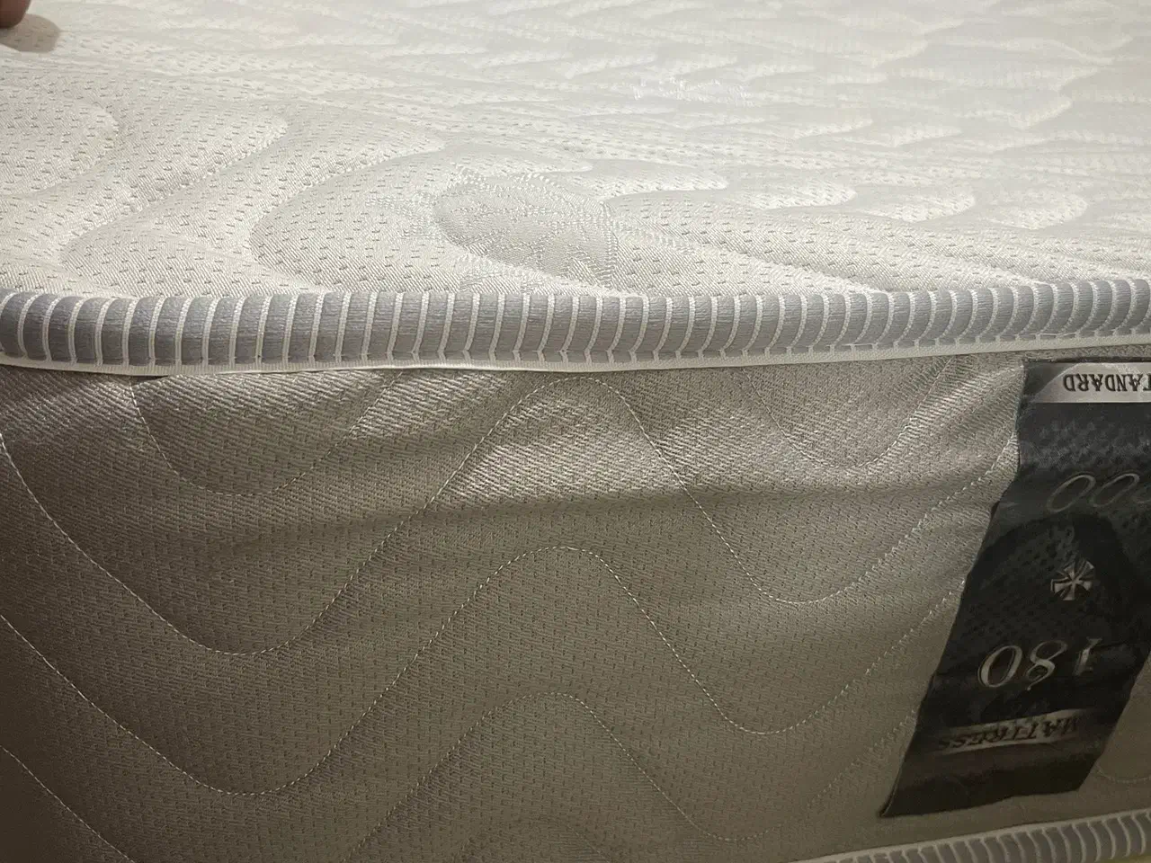 تشک تخت|تشک تختخواب|زابل, |دیوار