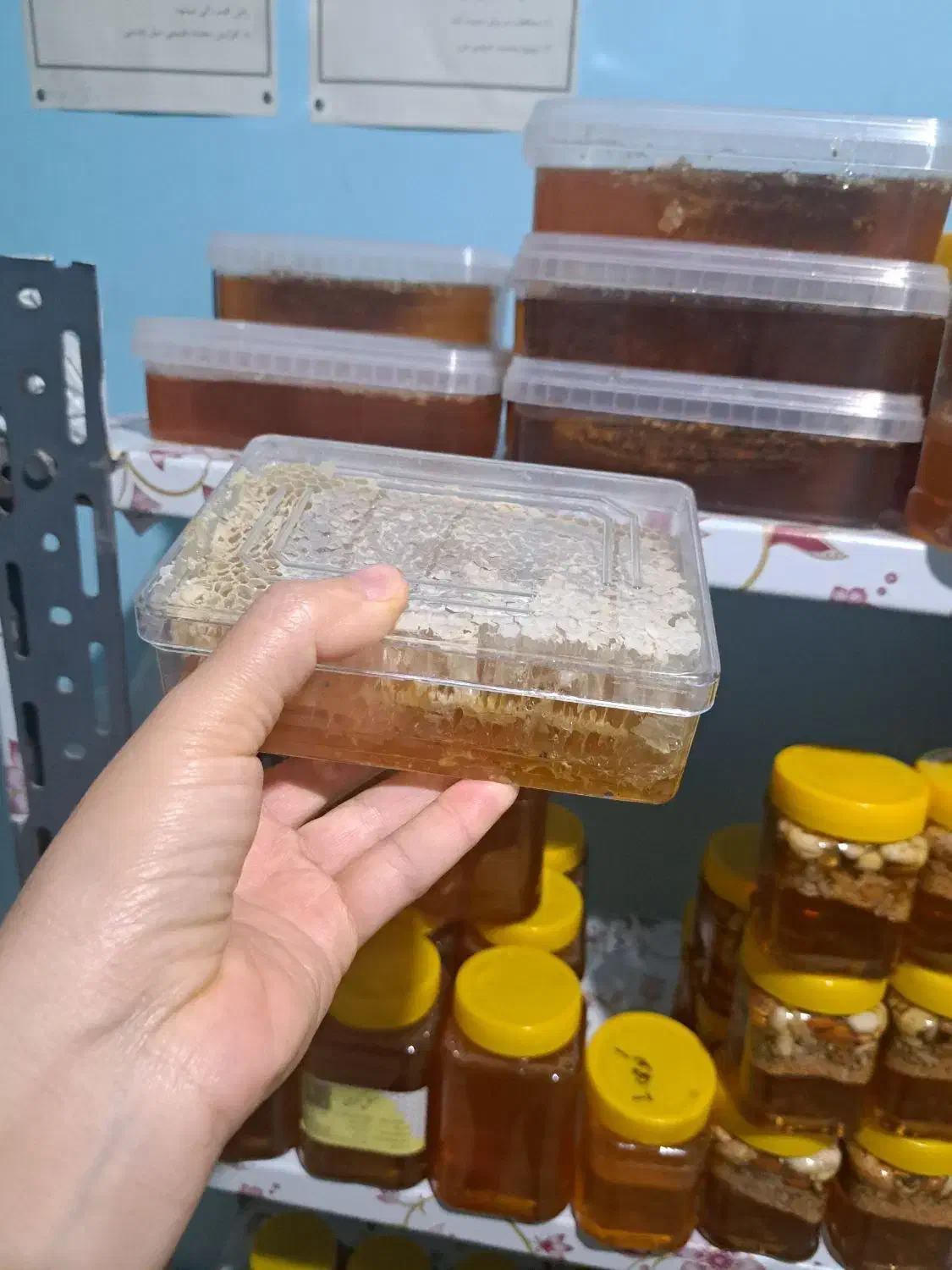 عسل ارگانیک مرغوب کوهی گون|خوردنی و آشامیدنی|شیراز, عادل آباد|دیوار