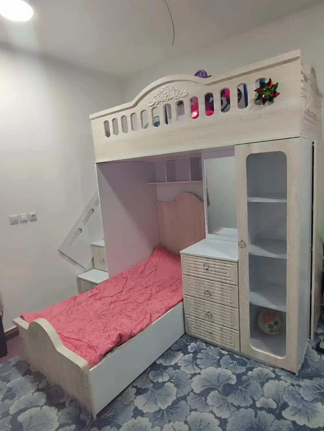 تخت خواب کودک دوطبقه  صفر صفر کار نکرده.|تخت و سرویس خواب|دزفول, |دیوار