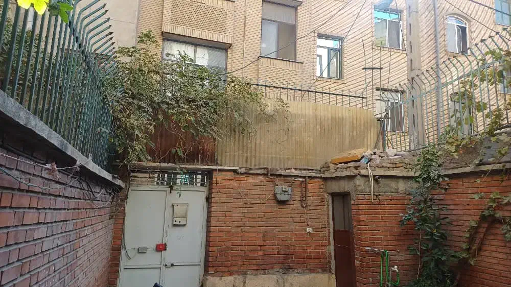 دربست ۲/۵ طبقه