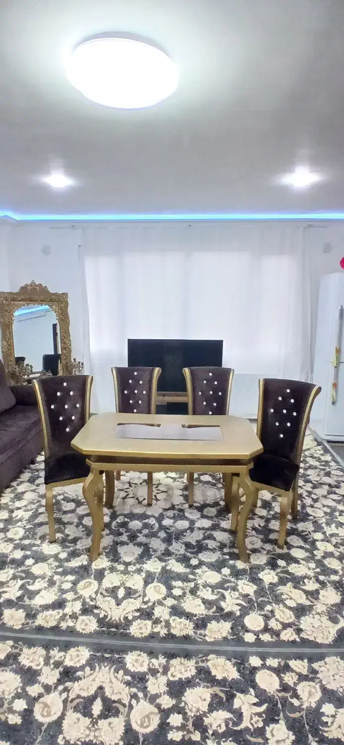 نهار خوری|میز و صندلی غذاخوری|مریوان, |دیوار