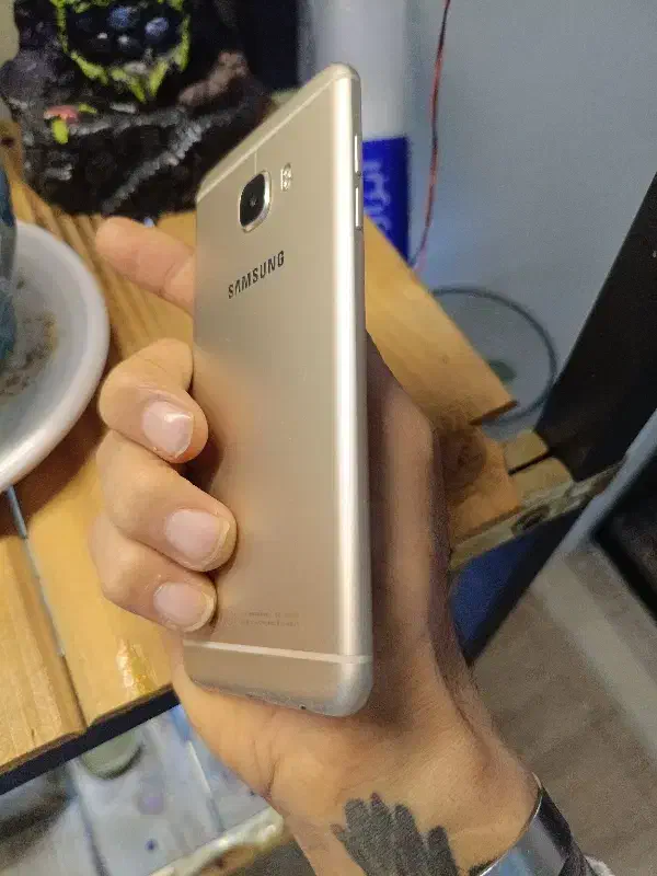 گوشی سامسونگ C5|موبایل|فردیس, شهرک ۱۱۰|دیوار