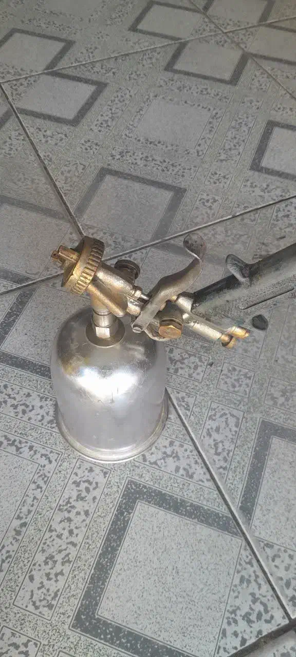 کلید اتوماتیک ..پیسوله رنگ..دیسک زانتیا مشعل گازی|مصالح و تجهیزات ساختمان|سمنان, |دیوار