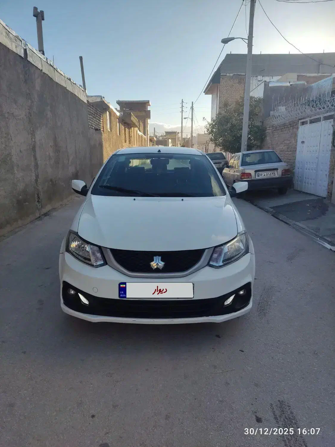 ساینا1401s|خودرو سواری و وانت|شیراز, پودنک|دیوار