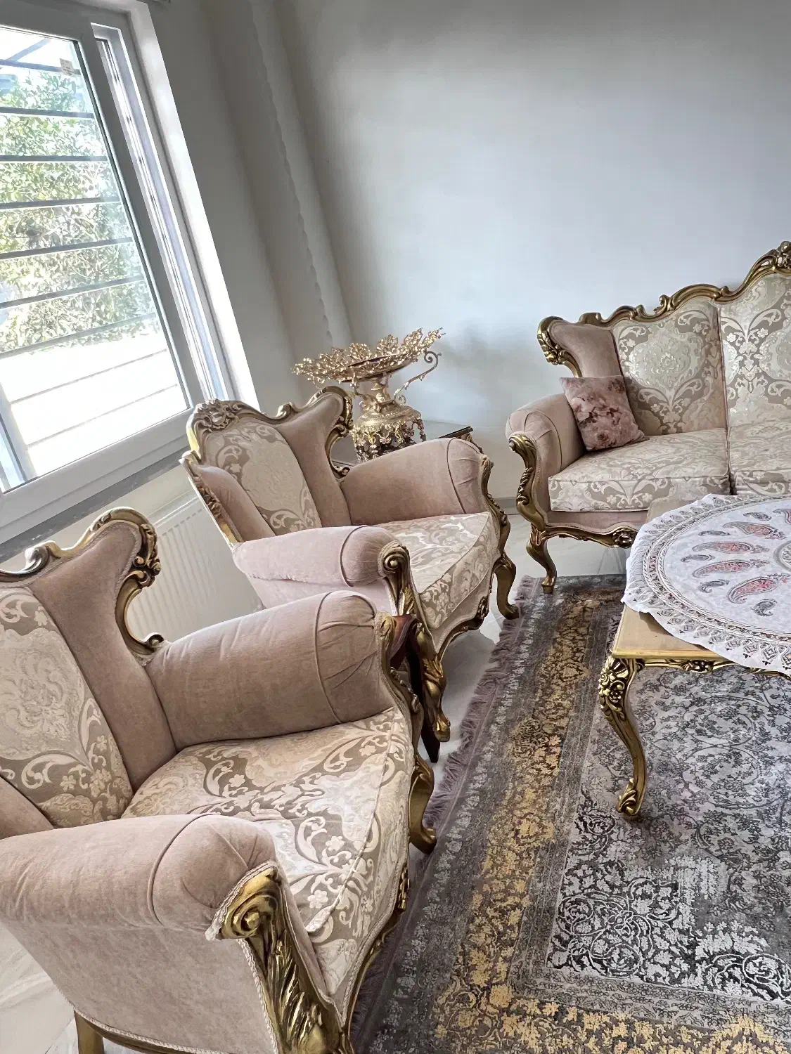 مبل سلطنتی ۷نفره میز نهارخوری ۸ نفره|مبلمان خانگی و میز عسلی|نشتارود, |دیوار