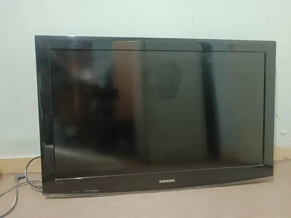 سامسونگ ۴۰ اینچ|تلویزیون و پروژکتور|اهواز, فاز ۵ پاداد|دیوار