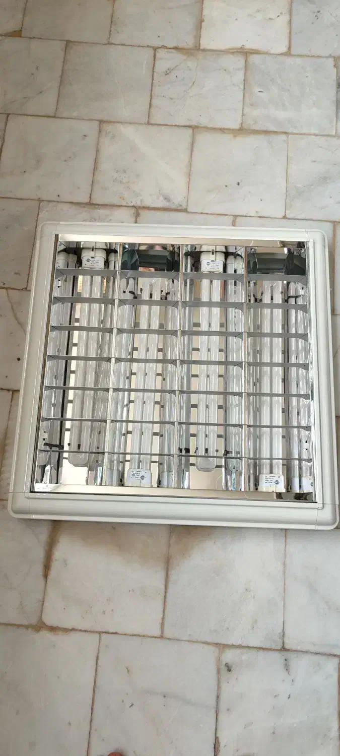 مهتابی|لامپ و چراغ|خمینی‌شهر, |دیوار