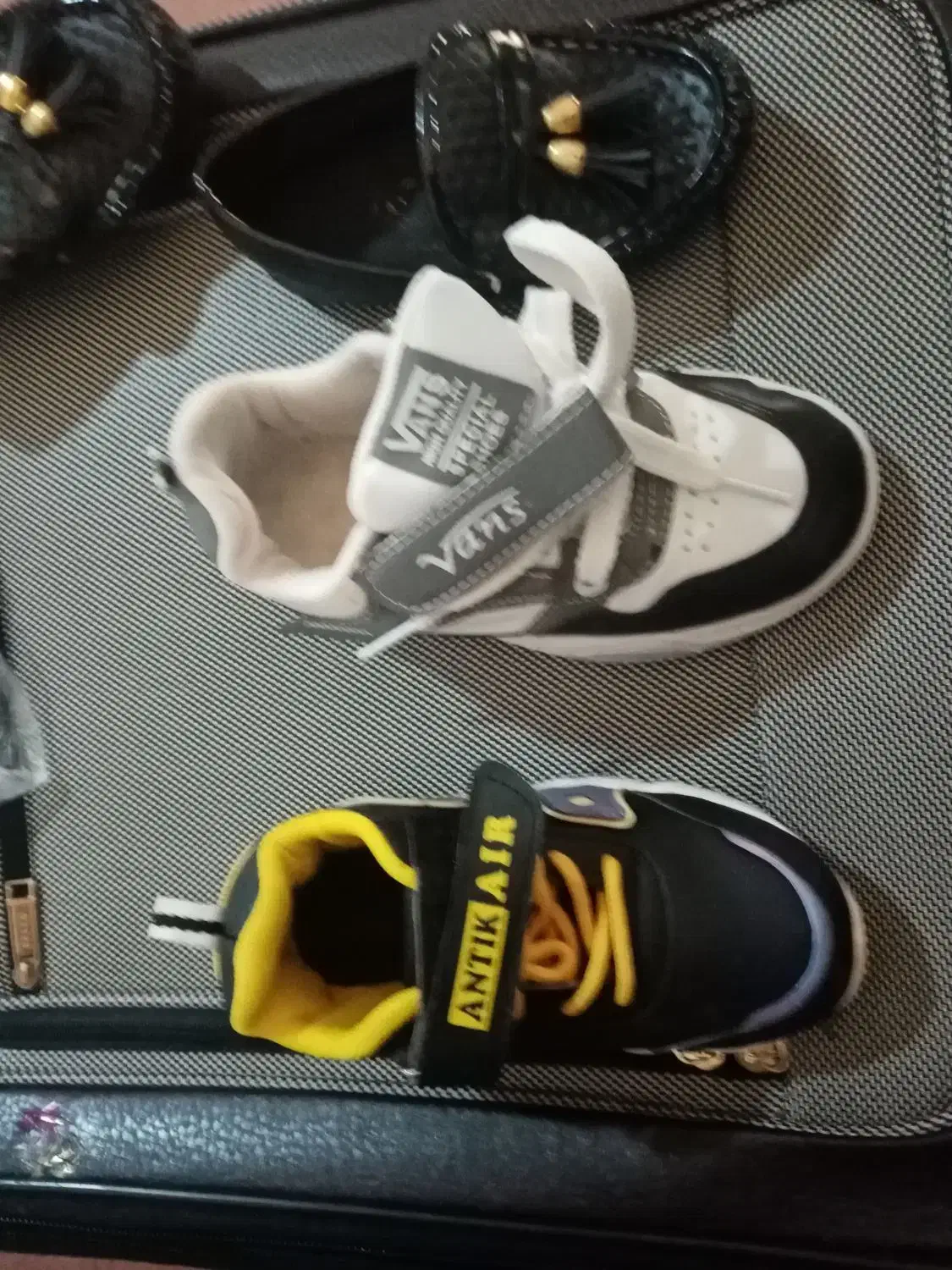 نونوهمه|کفش و لباس بچه|کازرون, |دیوار