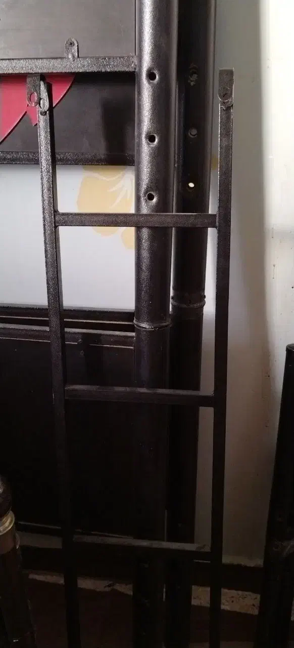 تخت دو طبقه|تخت و سرویس خواب|مسجد سلیمان, |دیوار