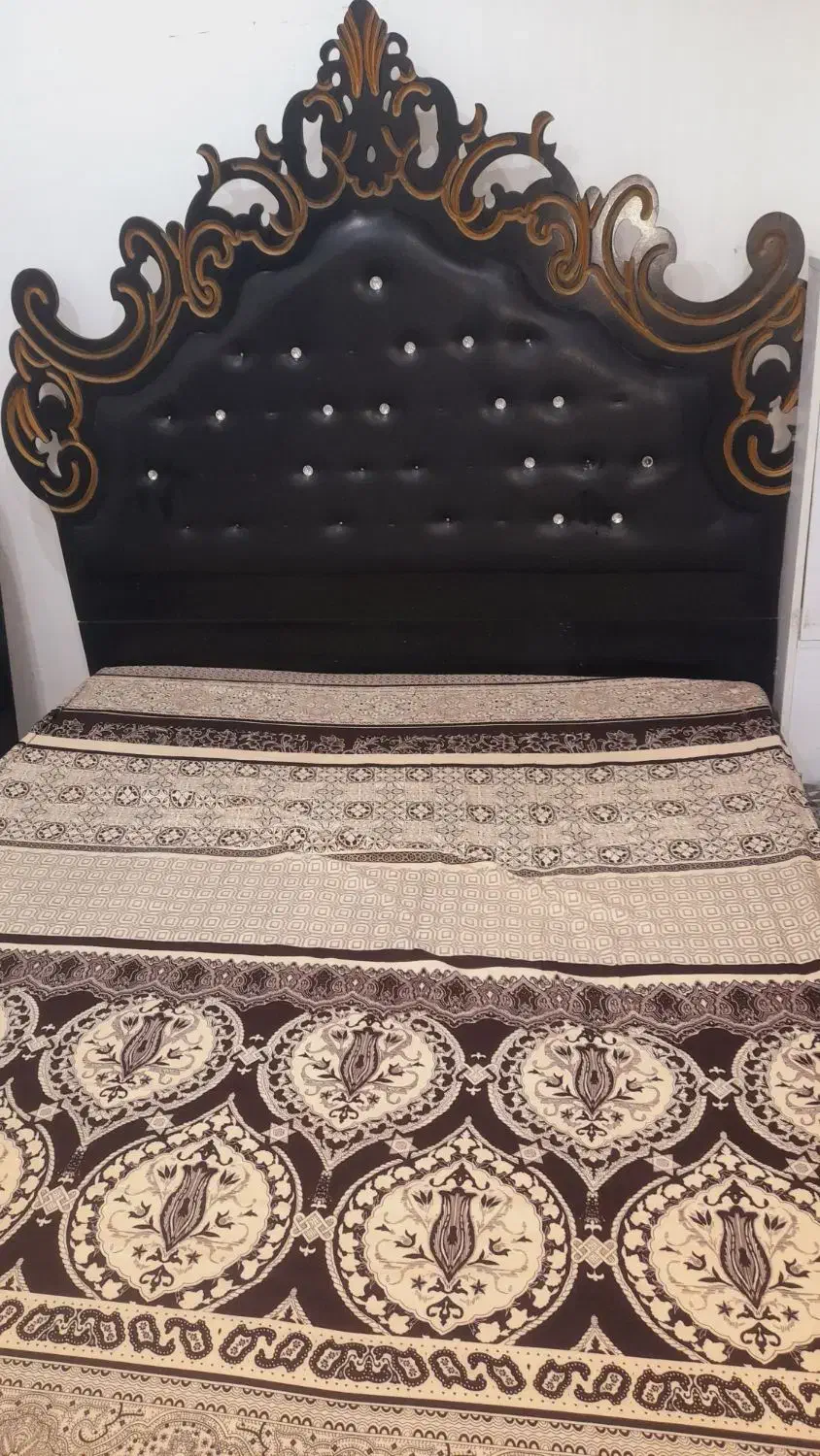 تخت خواب دو نفره|تخت و سرویس خواب|اهواز, کمپلو جنوبی|دیوار