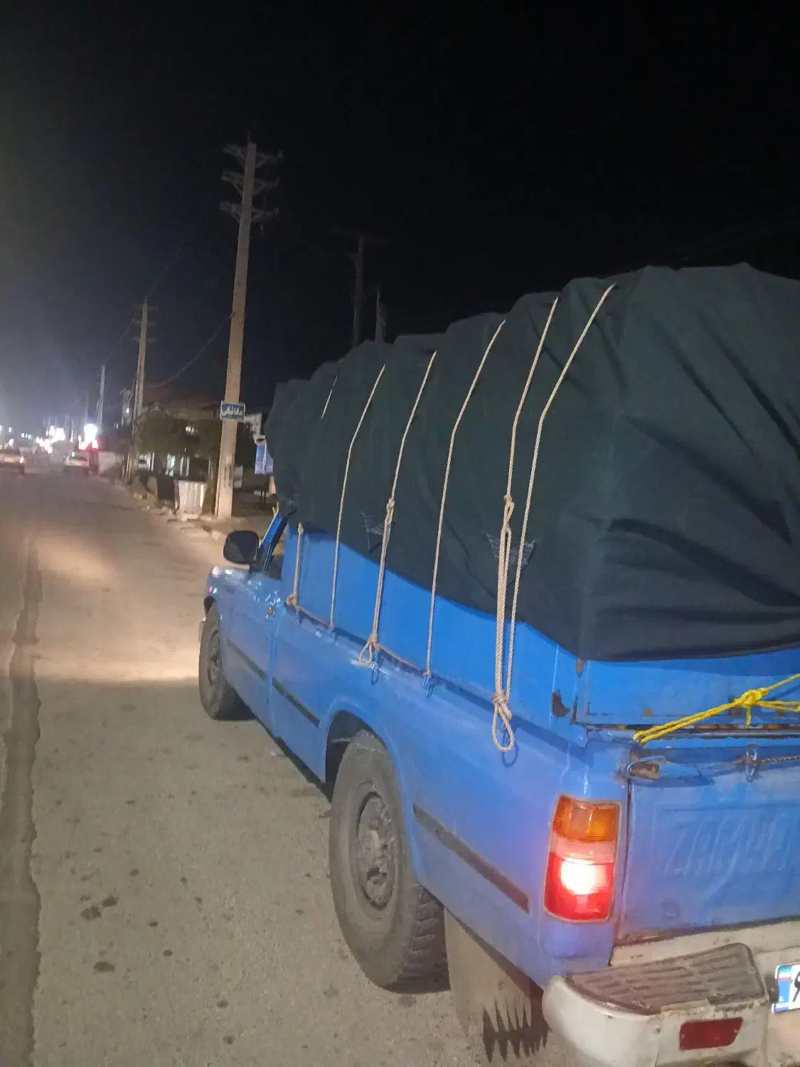 حمل بار نیسان وانت.درون شهری و برون شهری.شبانه روز|خدمات حمل و نقل|بندر انزلی, انصار الحسین|دیوار