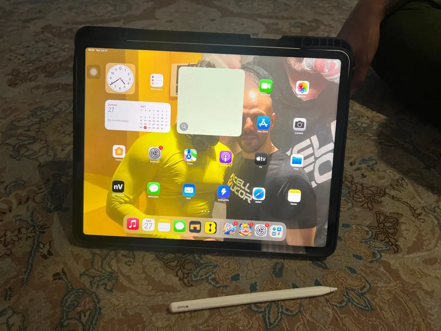 فروش آیپد پرو wifiنقره ای|تبلت|تهران, ستارخان|دیوار