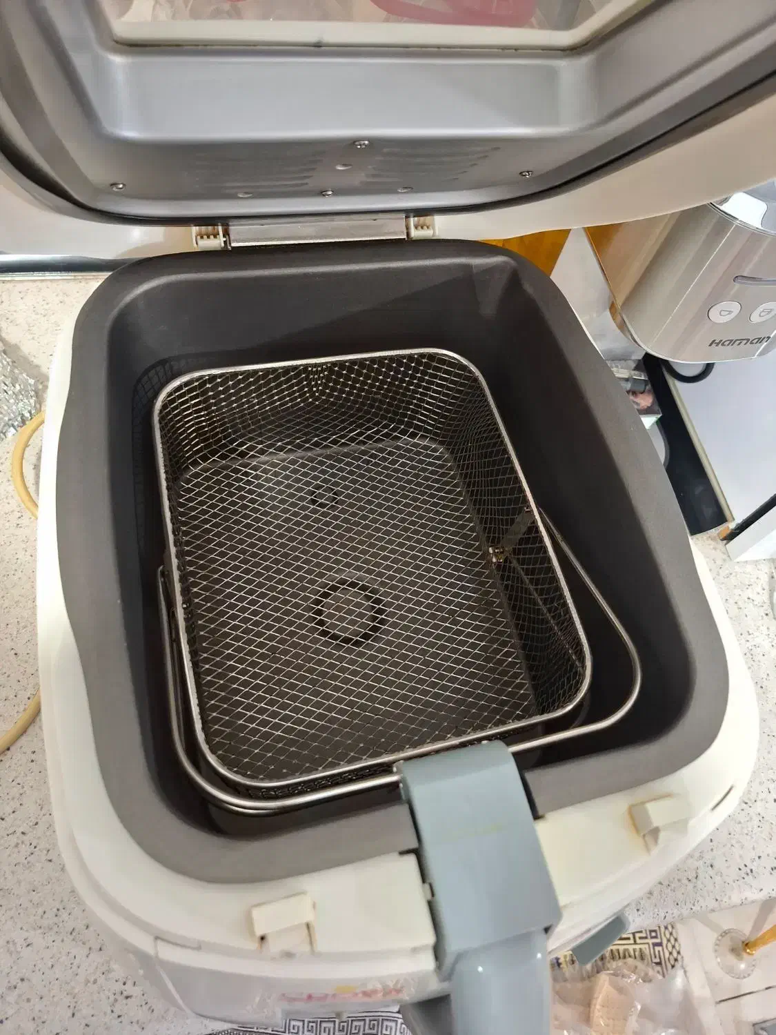 سرخ کن نو|اجاق گاز و لوازم برقی پخت‌وپز|رباط‌کریم, مسکن مهر آبشناسان|دیوار