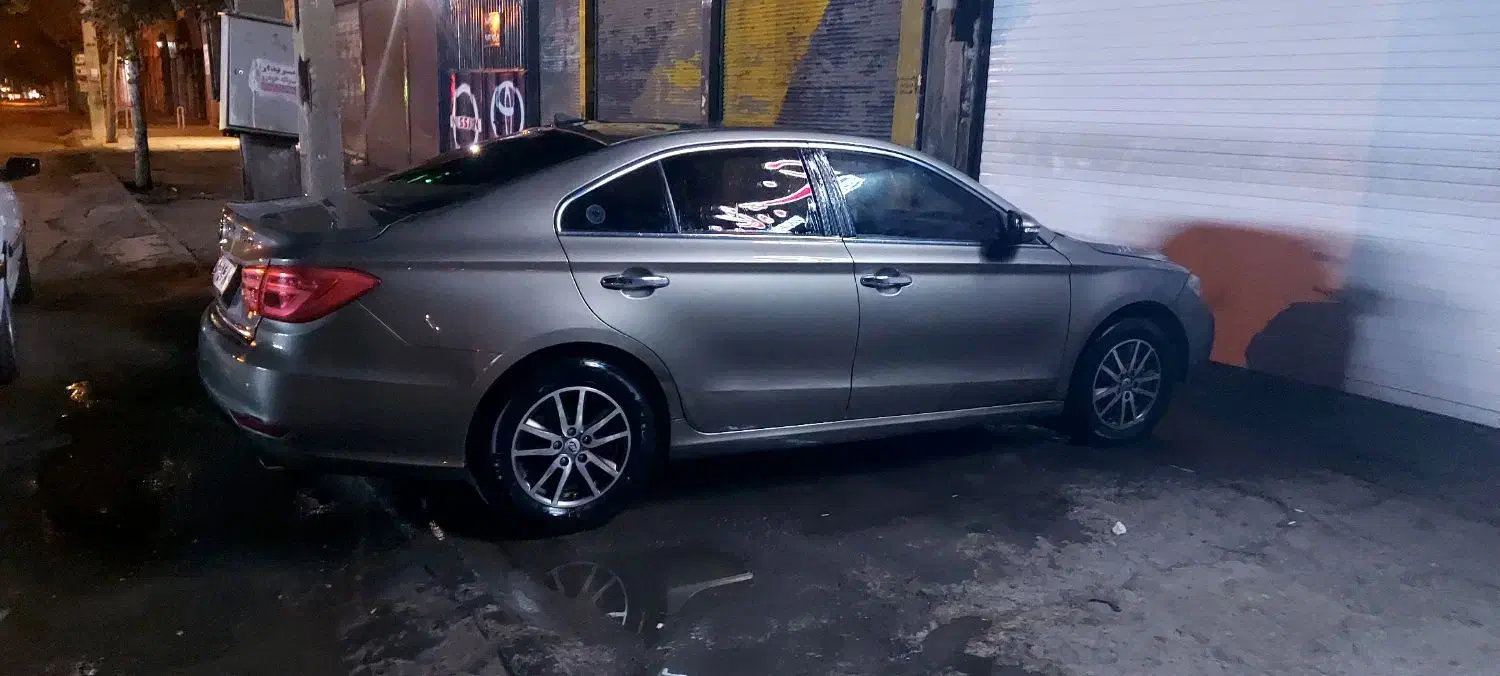 لیفان ۸۲۰ مدل ۹۵ بدون رنگ|خودرو سواری و وانت|همدان, |دیوار