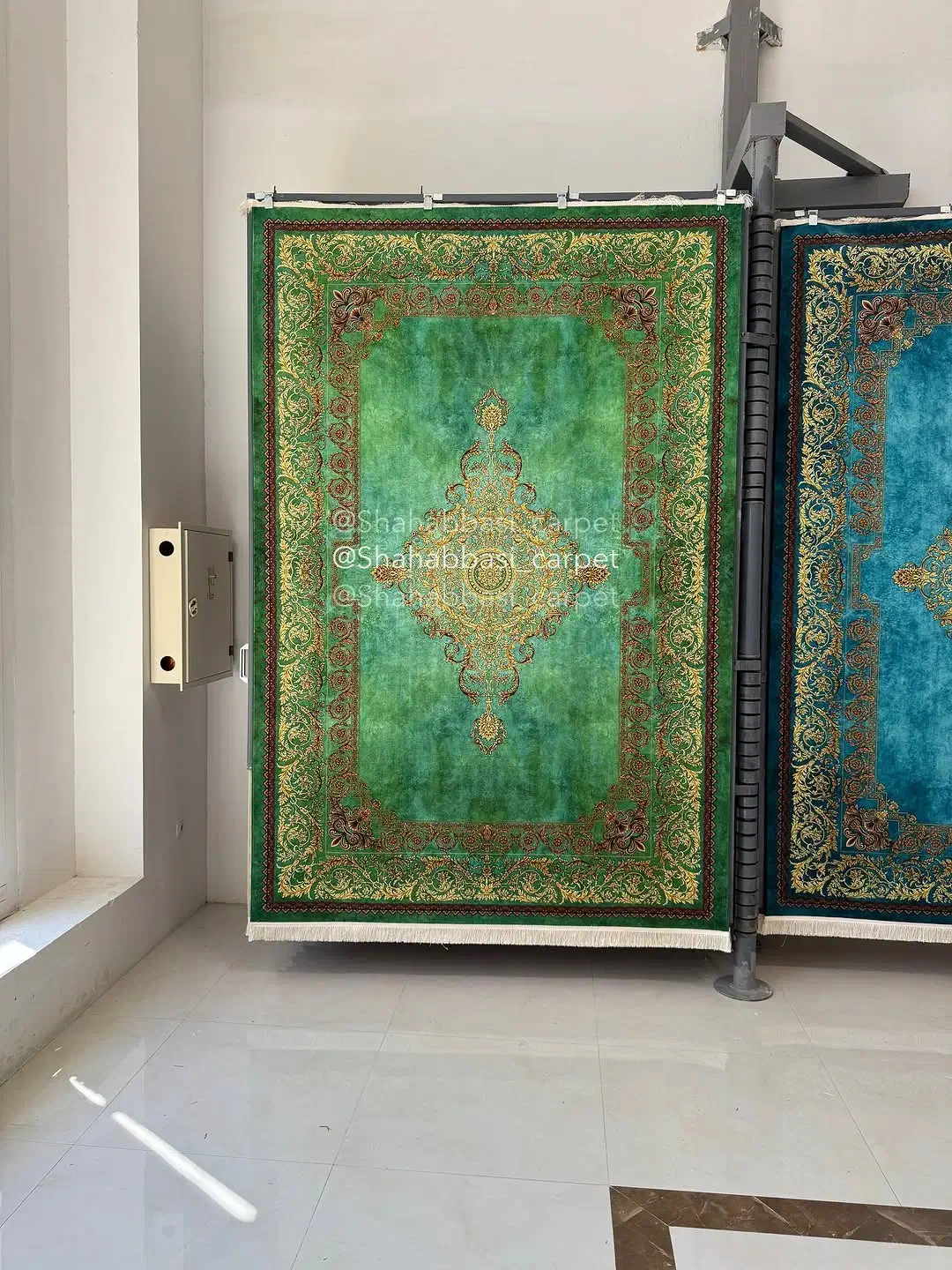فرش کلاریس ۱۲۰۰شانه متفاوترین رنگ آبی وسبز جدید|فرش|شیراز, قلات|دیوار