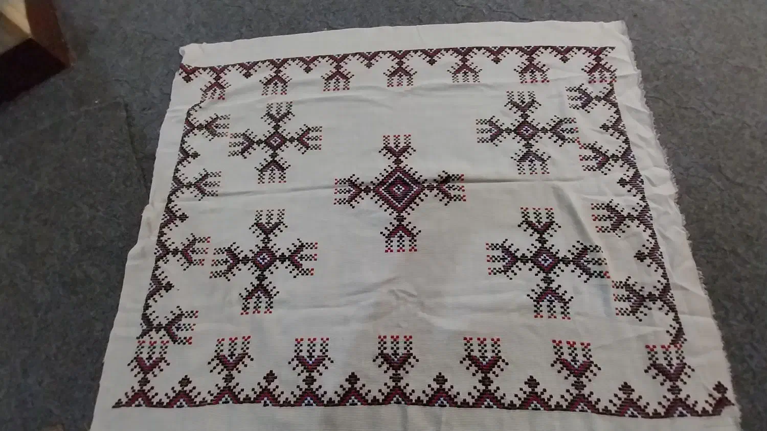 پشتی بلوچی دست دوز|پشتی|زاهدان, |دیوار