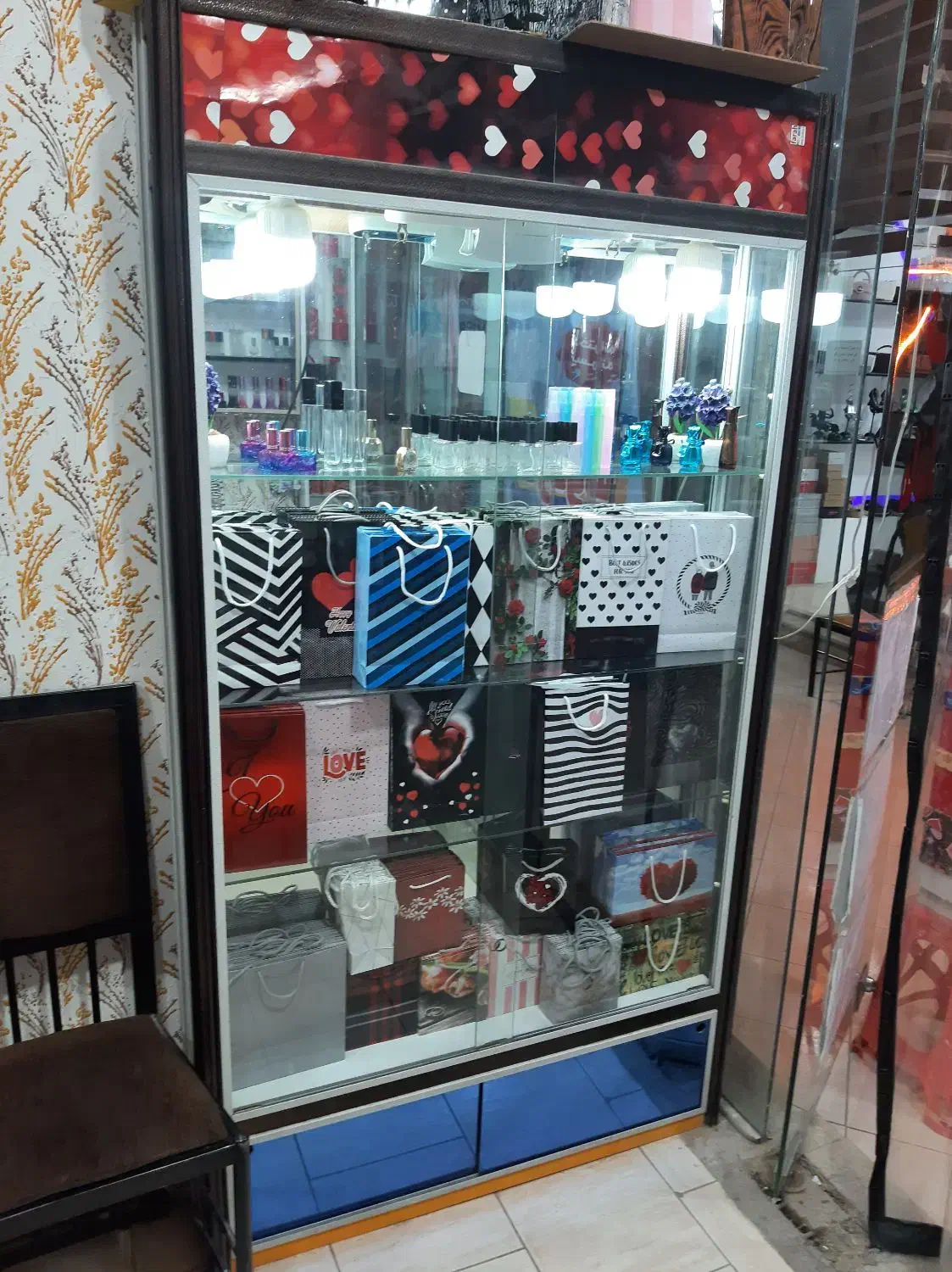 ویترین آلومینیومی|بوفه، ویترین، کنسول|زابل, |دیوار