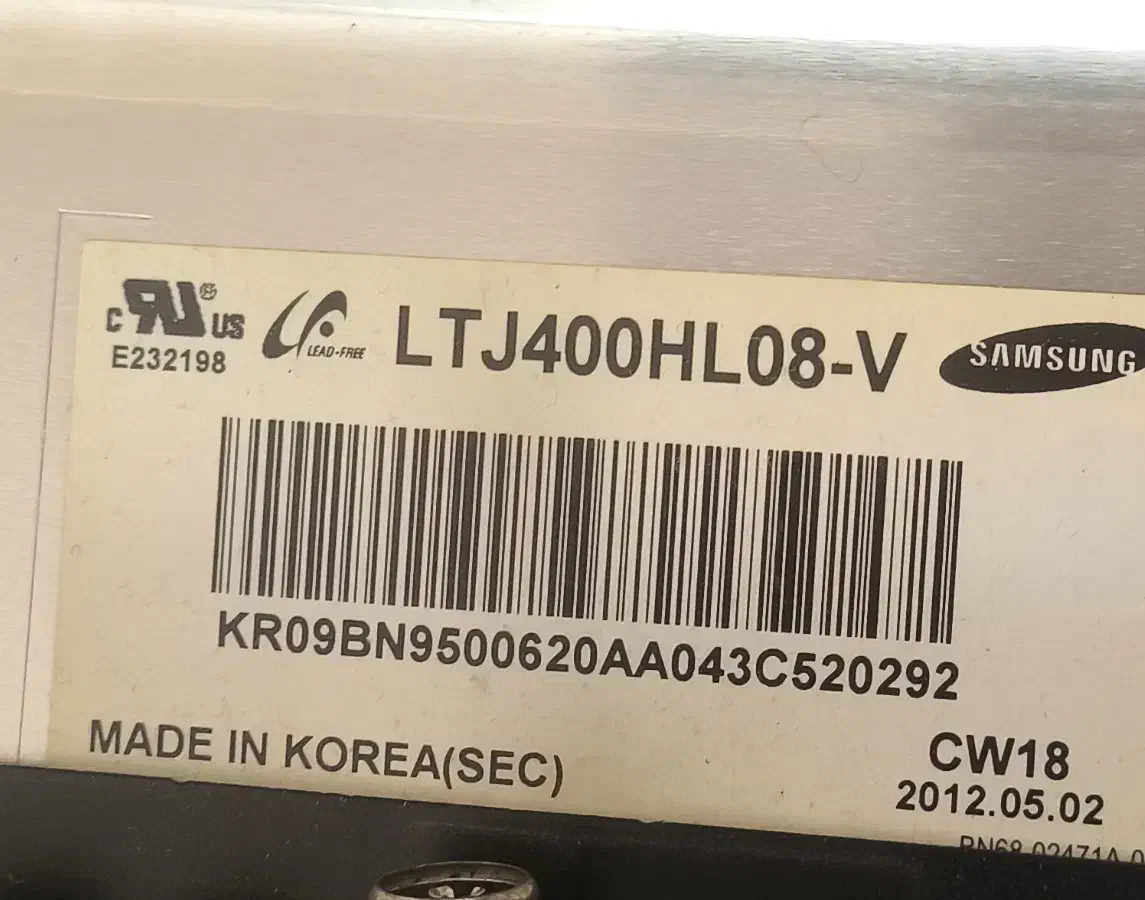 پنل سامسونگ ۴۰ اینچ LTJ400HL08V|تلویزیون و پروژکتور|تبریز, |دیوار