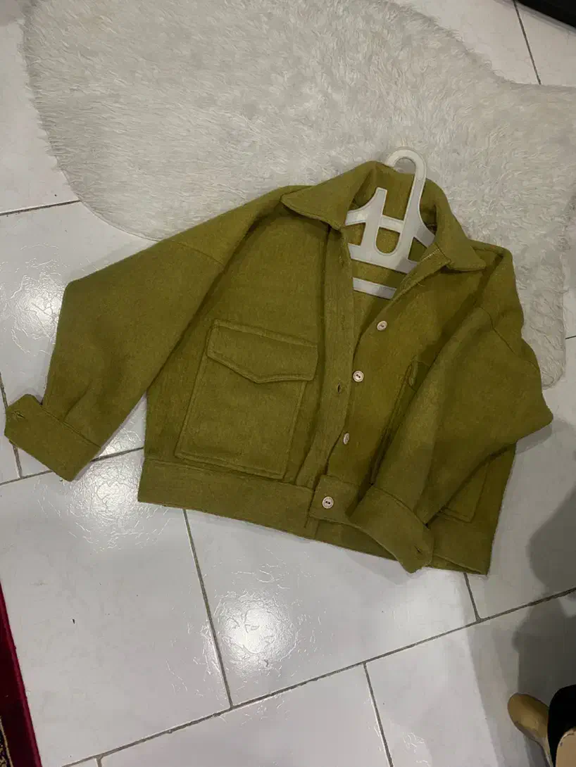 تعدادی لباس مناسب فصل و شلوار|لباس|فردیس, فرامرزیه|دیوار