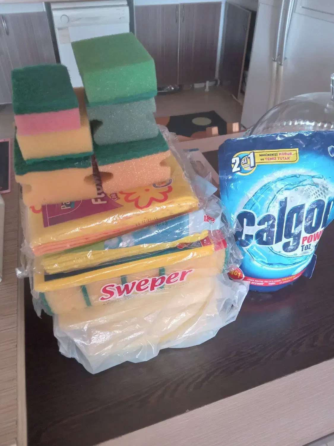 اسکاج ترکیه و جرم گیر لباسشویی و دستمال اشپزخونه|لوازم نظافت|ارومیه, |دیوار