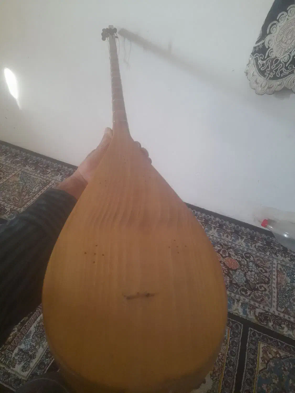 دوتار خوش صدا|سازهای سنتی|بجنورد, |دیوار