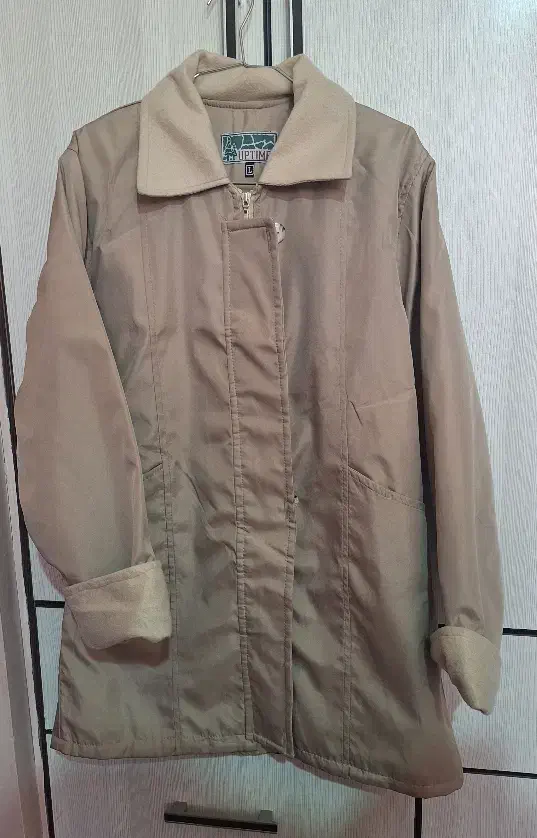 بارونی نو نو|لباس|بیرجند, |دیوار