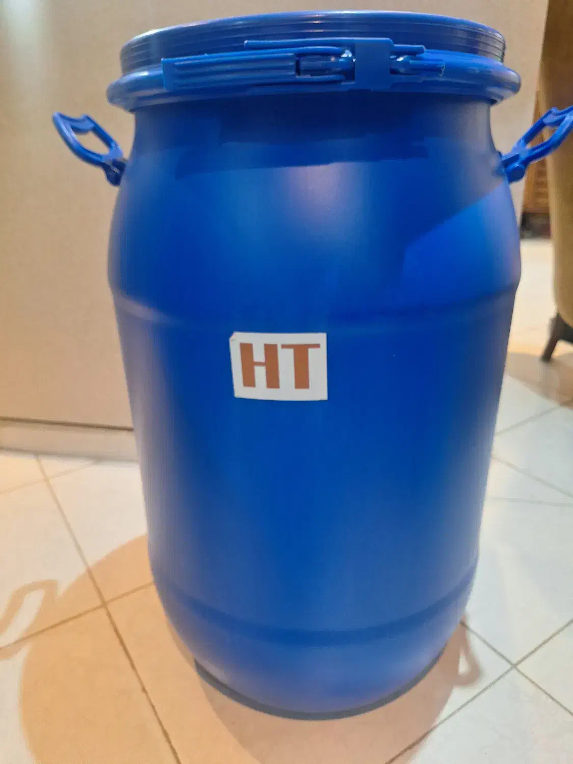 بشکه پلاستیکی ۲ لایه|ظروف نگهدارنده، پلاستیکی، یک‌بارمصرف|کرج, شهرک جهان‌نما|دیوار